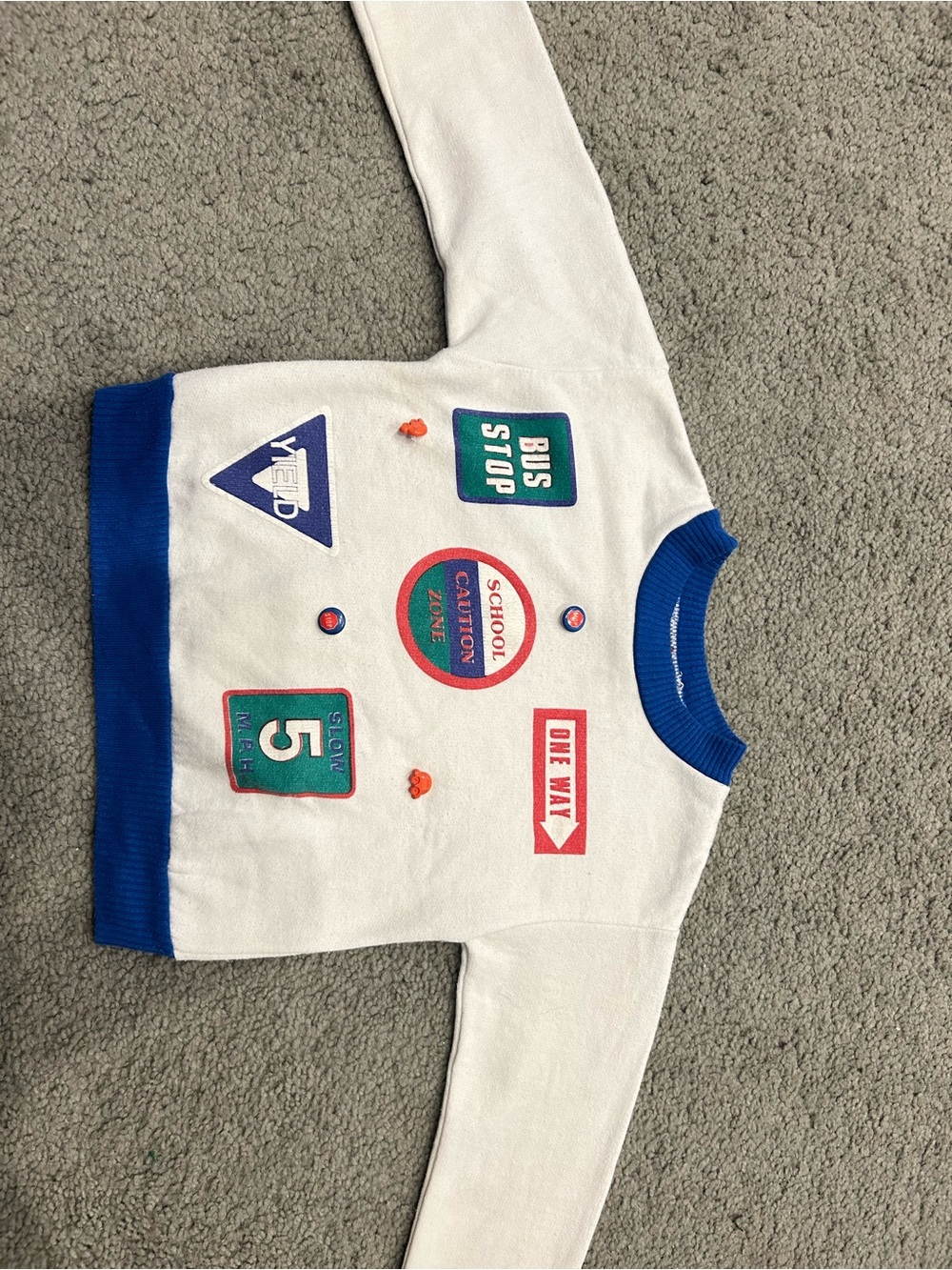 Kids vintage White Crewneck Sweatshirt school signs 3T